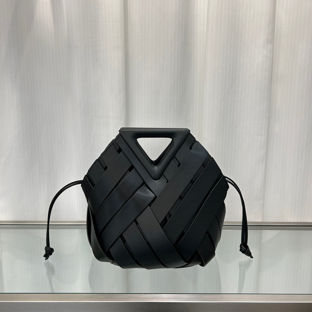Women's Triangle Magnetic Authentic Leather Weave Hollow Crossbody Bags