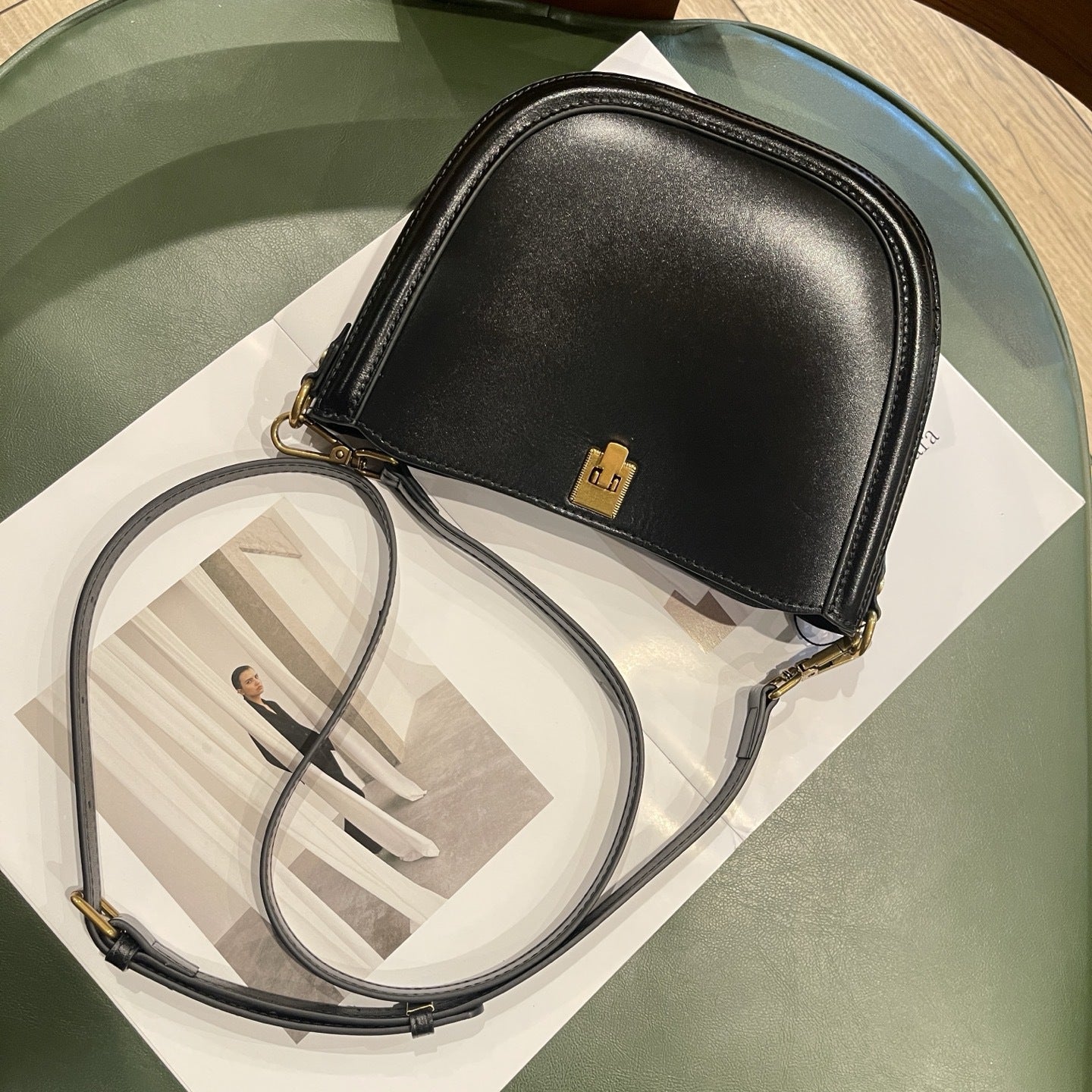 Women's Saddle High-grade Genuine Leather Light Crossbody Bags