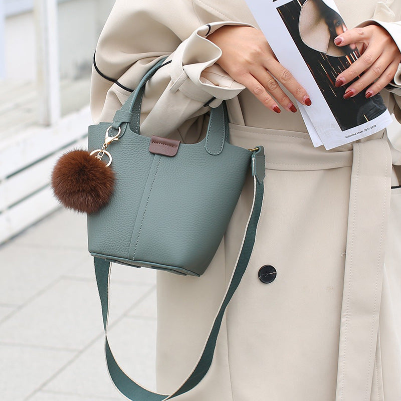 Women's Cowhide Light Luxury Genuine Leather Large Handbags