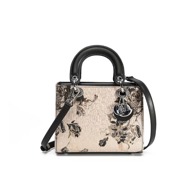 Women's Texture Diana Large Capacity Elegant Plum Handbags