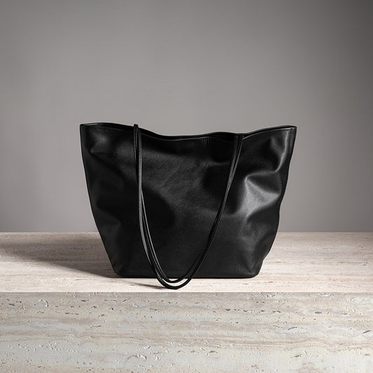 Women's Simple Style Leather Soft Glutinous Shoulder Bags