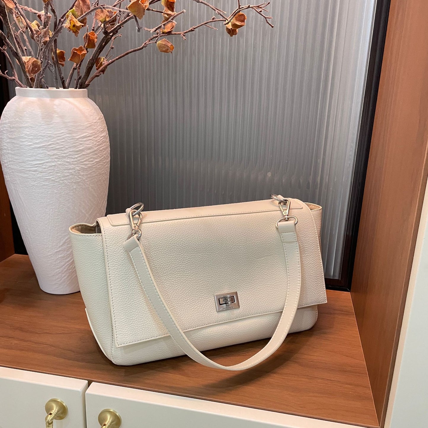 Niche Soo Lin Cowhide Flap Large Crossbody Bags