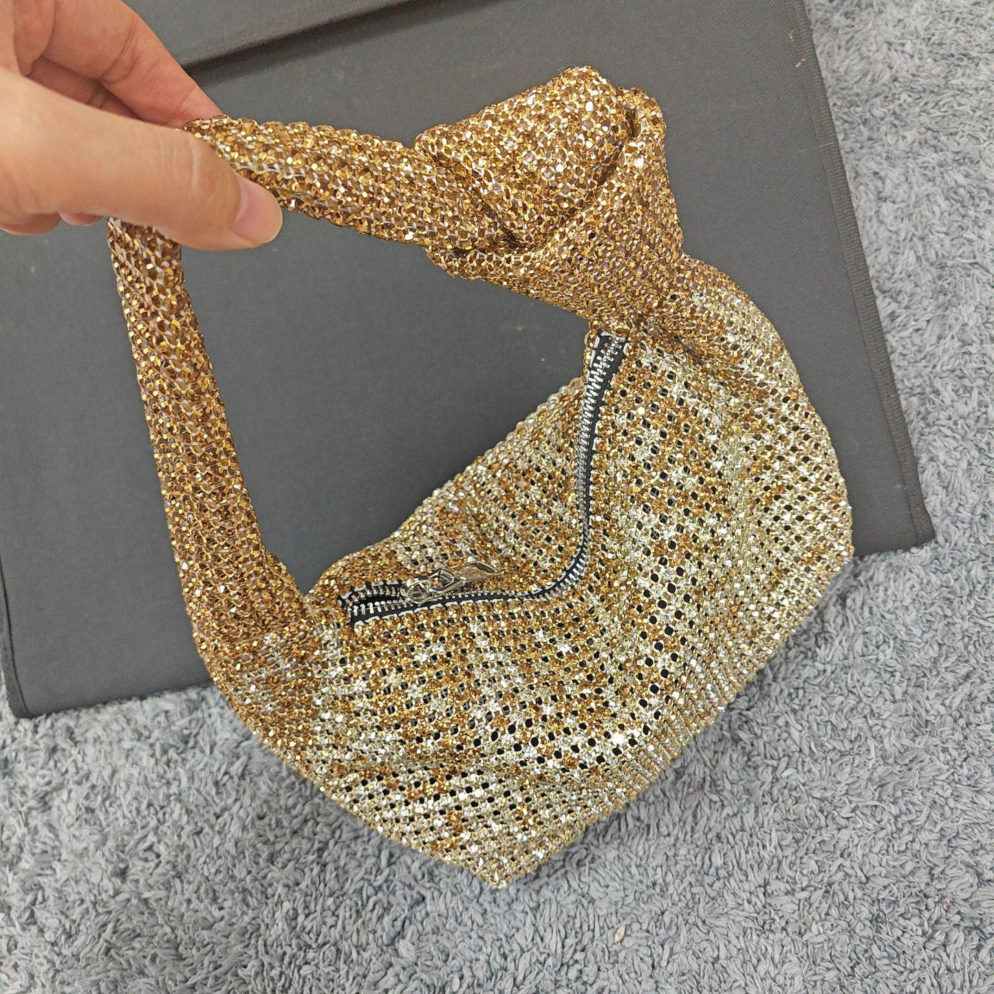 Women's Rhinestone Full Diamond Personalized Minority Light Evening Bags