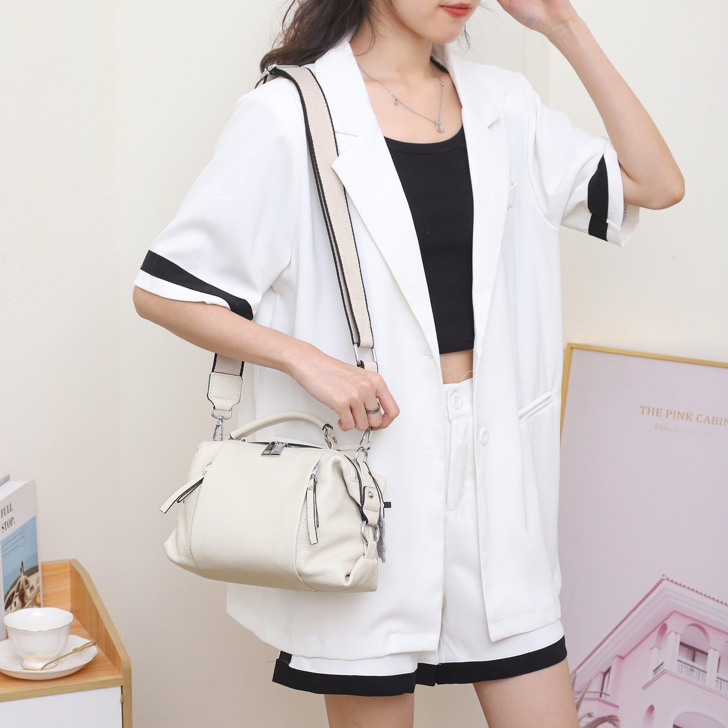 Women's Boston Genuine Leather Pillow Layer Crossbody Bags