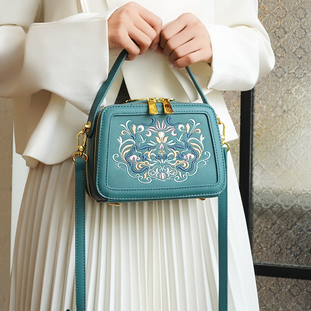 Women's Chinese Style Portable High Sense Crossbody Bags