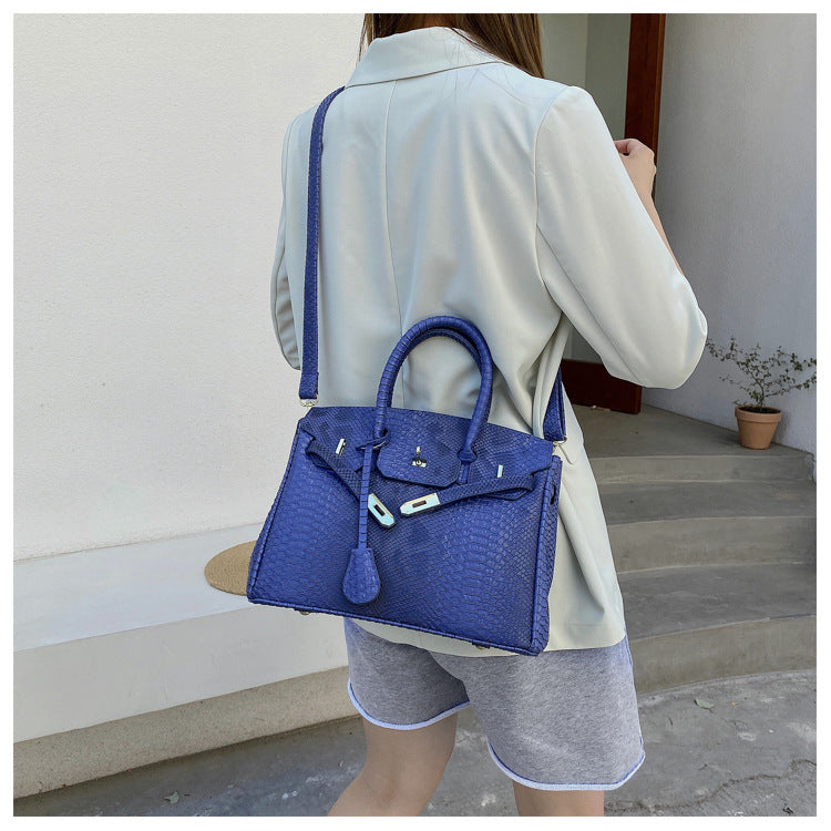 Women's Crocodile Pattern Platinum Large Capacity High-grade Handbags