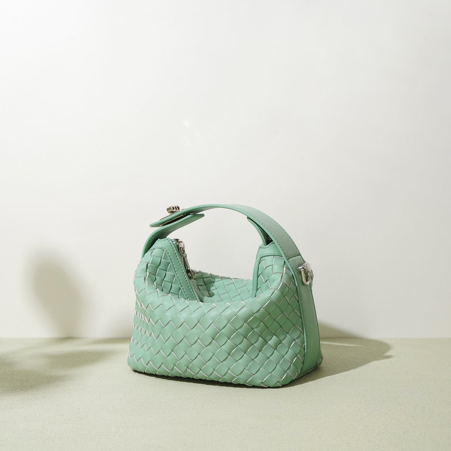 Women's Niche Design Lunch Underarm Genuine Leather Shoulder Bags