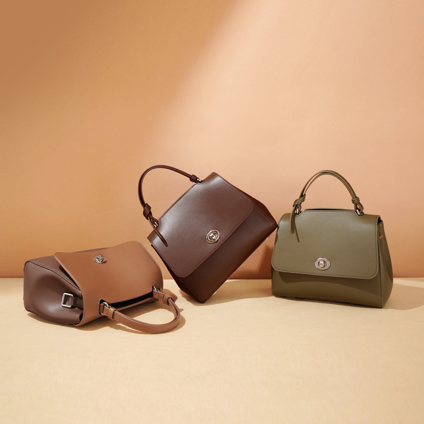 Color Cowhide Popular Texture Commuter Niche Shoulder Bags