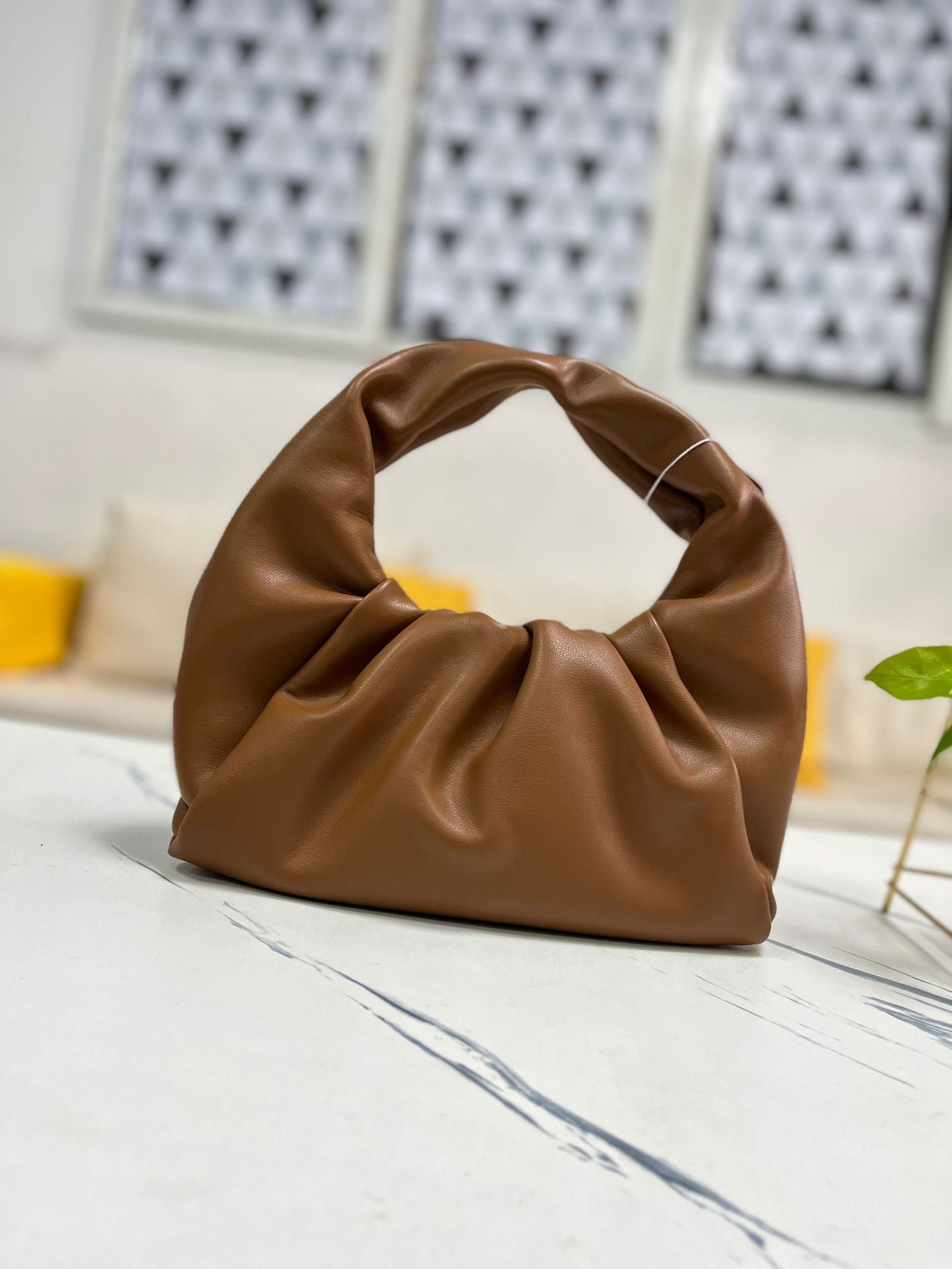 Women's Croissant Cloud Dumpling Portable Genuine Leather Shoulder Bags