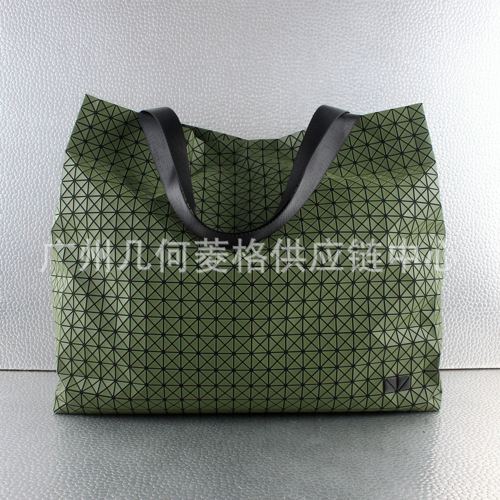 Geometric Diamond Pattern Silicone Check Lifetime Shoulder Bags