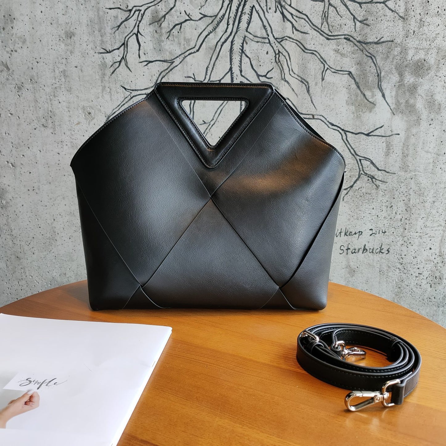 Women's Beautiful Woven High-grade Light Luxury Handbags