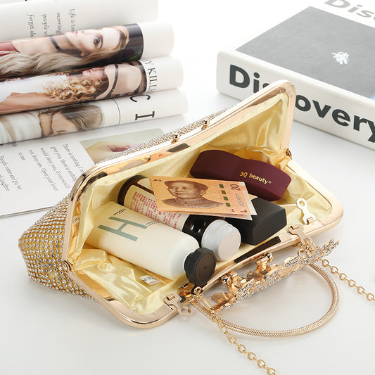 Fashion Elegant Cosmetics Hand Holding Dinner Evening Bags