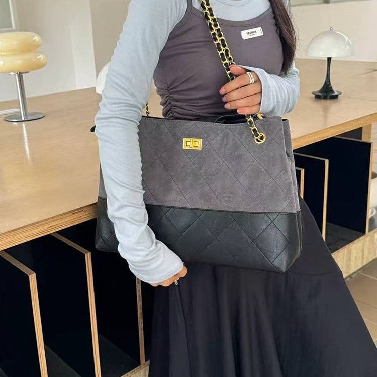 Women's Style Rhombus Chain Large Capacity Genuine Handbags