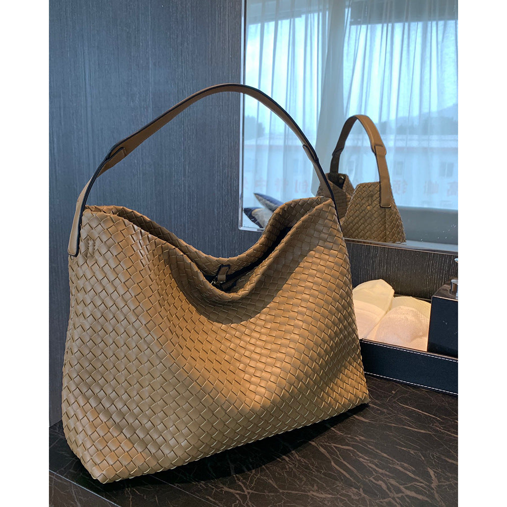 Durable High Sense Knitted Female Home Shoulder Bags