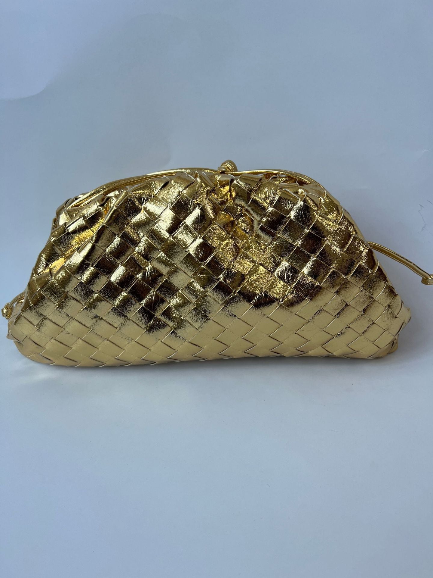 Hand-woven Cloud Female French Minority Dumpling Tide Crossbody Bags