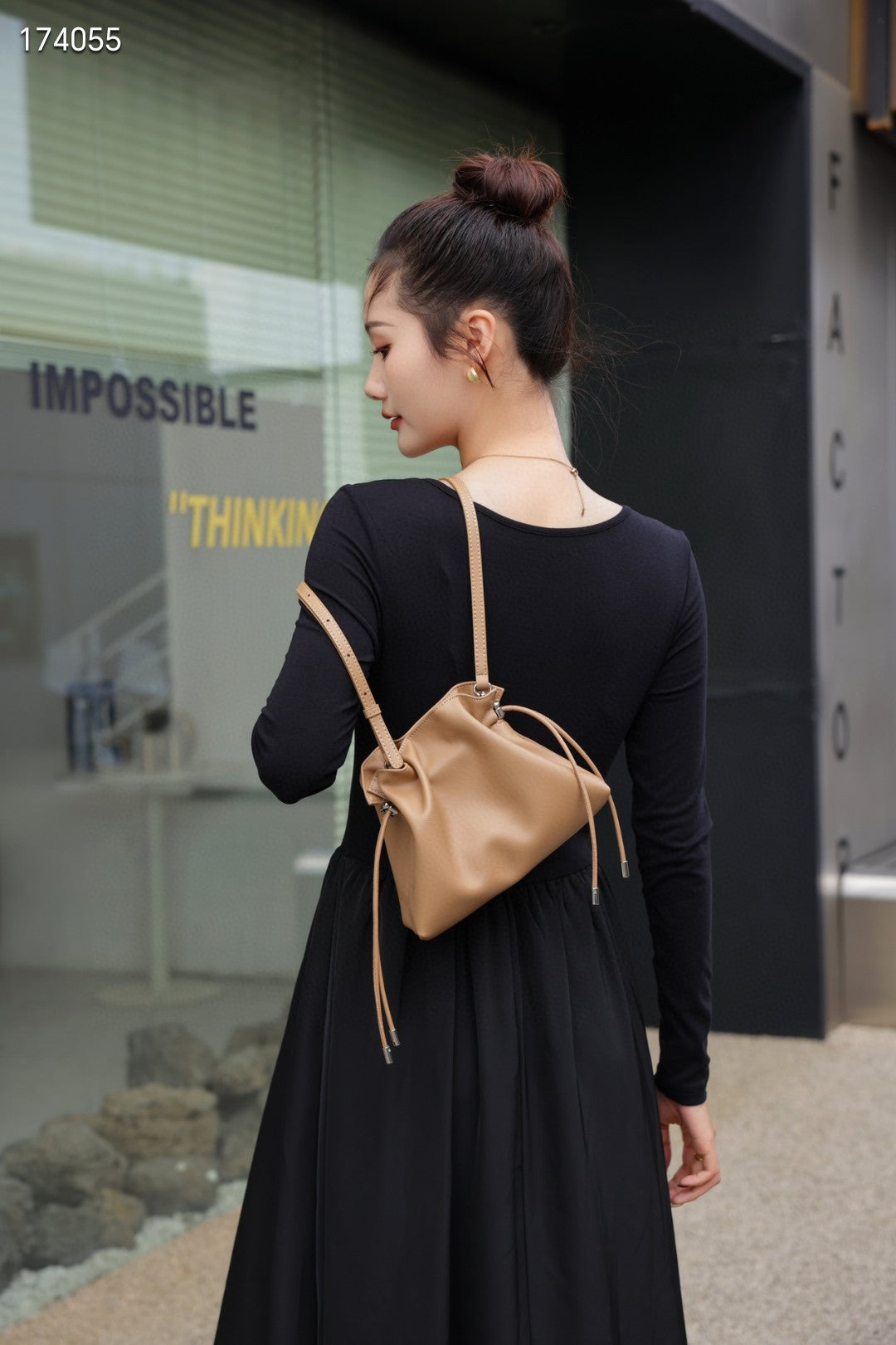 Women's Comfortable Genuine Leather Lucky Cloud Handbags