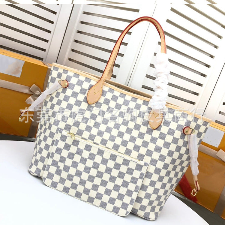Creative Pretty Women's Quality Printed Commuter Handbags