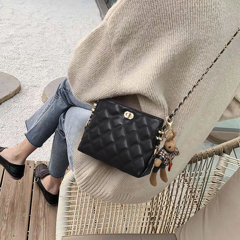 Women's Summer Genuine Leather Chain Underarm Crossbody Bags
