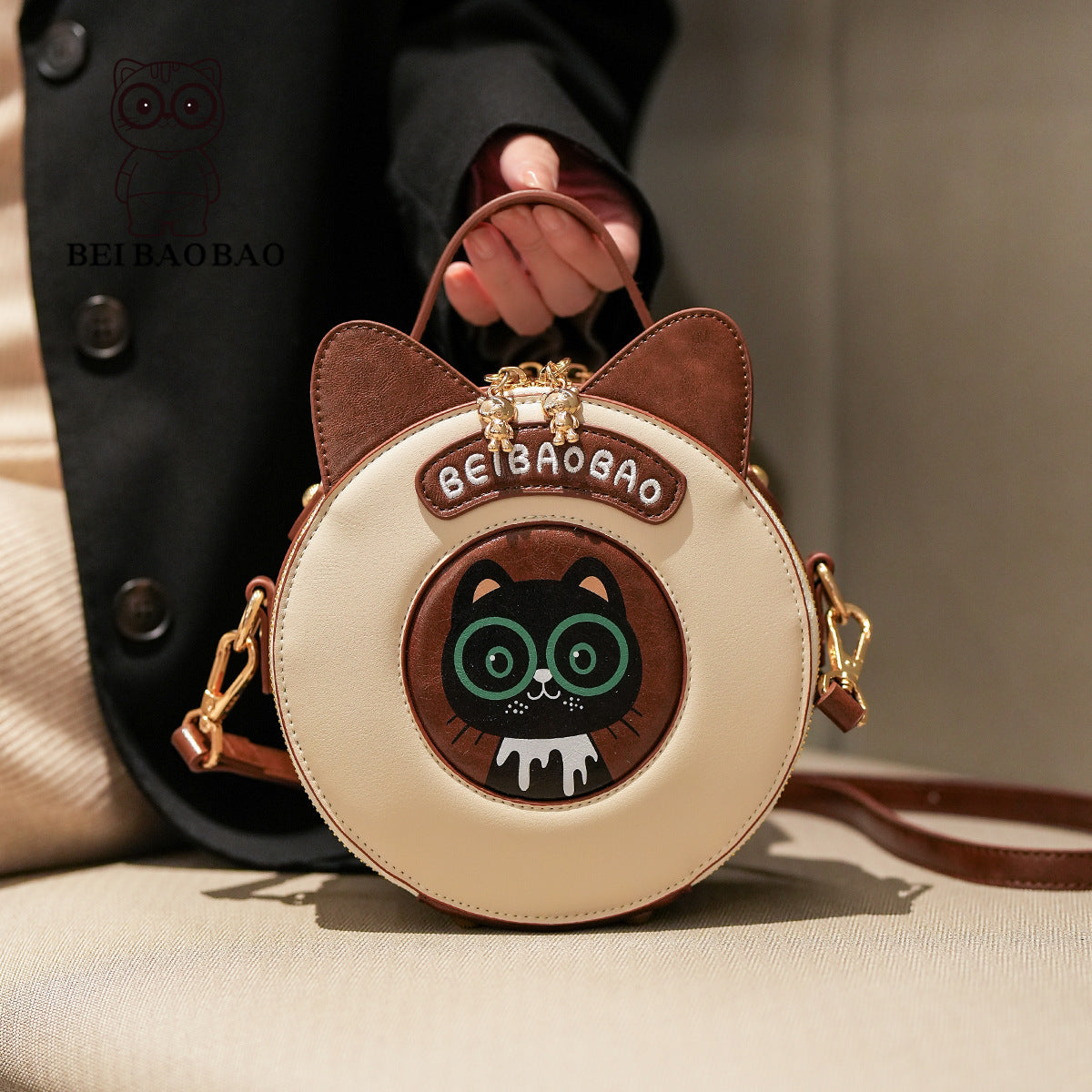 Classy Color Light Luxury Cat Round Crossbody Bags