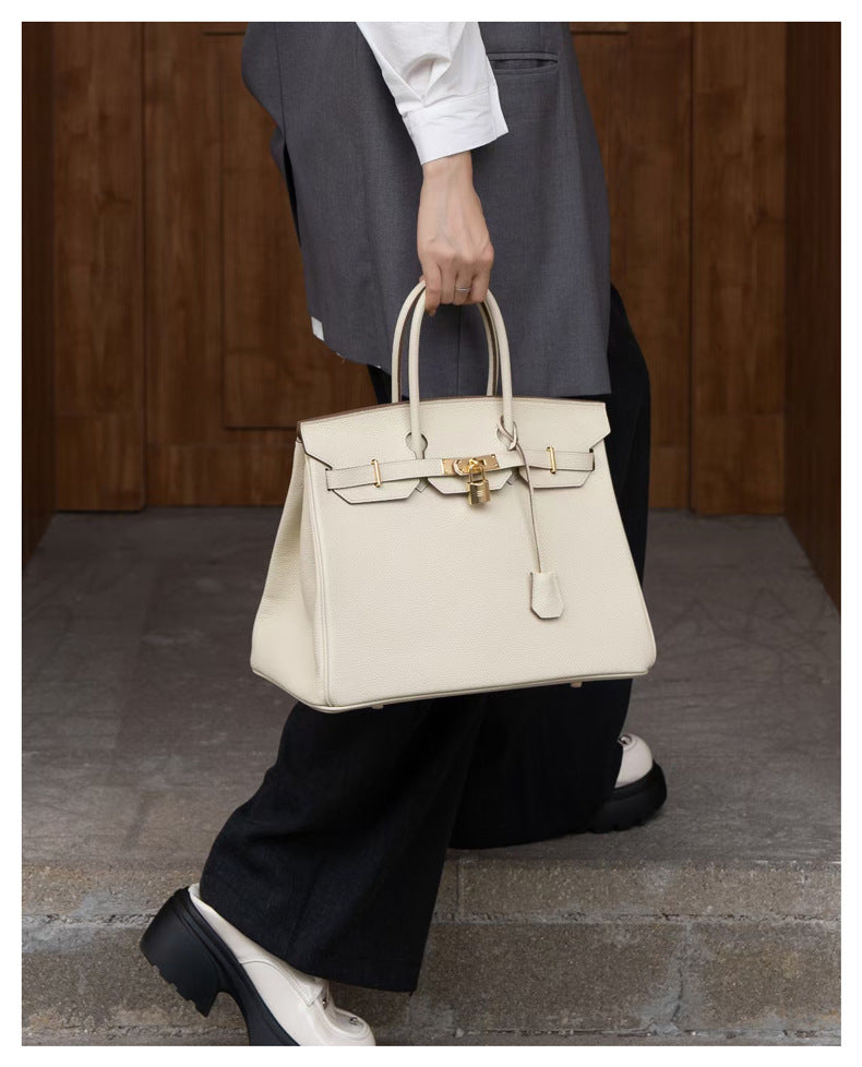 Women's Retro Fashion First Layer Cowhide Genuine Leather Handbags