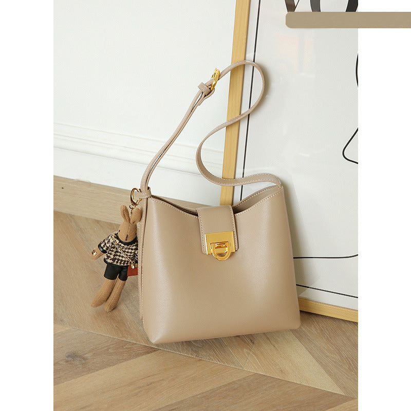 Women's Genuine Leather French Minority Trendy Fashion Shoulder Bags