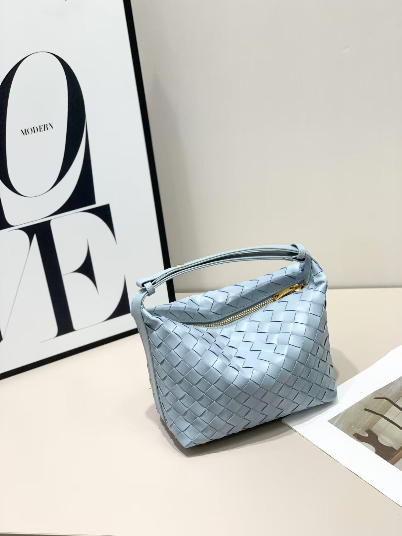 Women's Western Style Fashion Woven Retro Trend Handbags