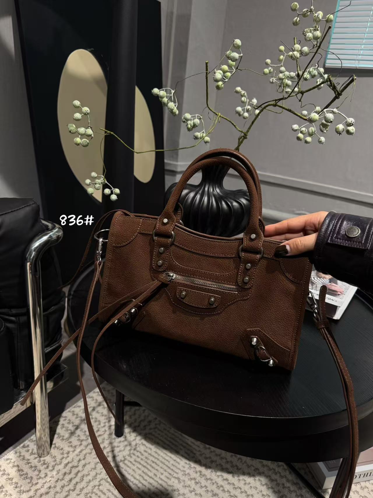 Retro Frosted Leather Motorcycle Female Commuting Fashion Bags