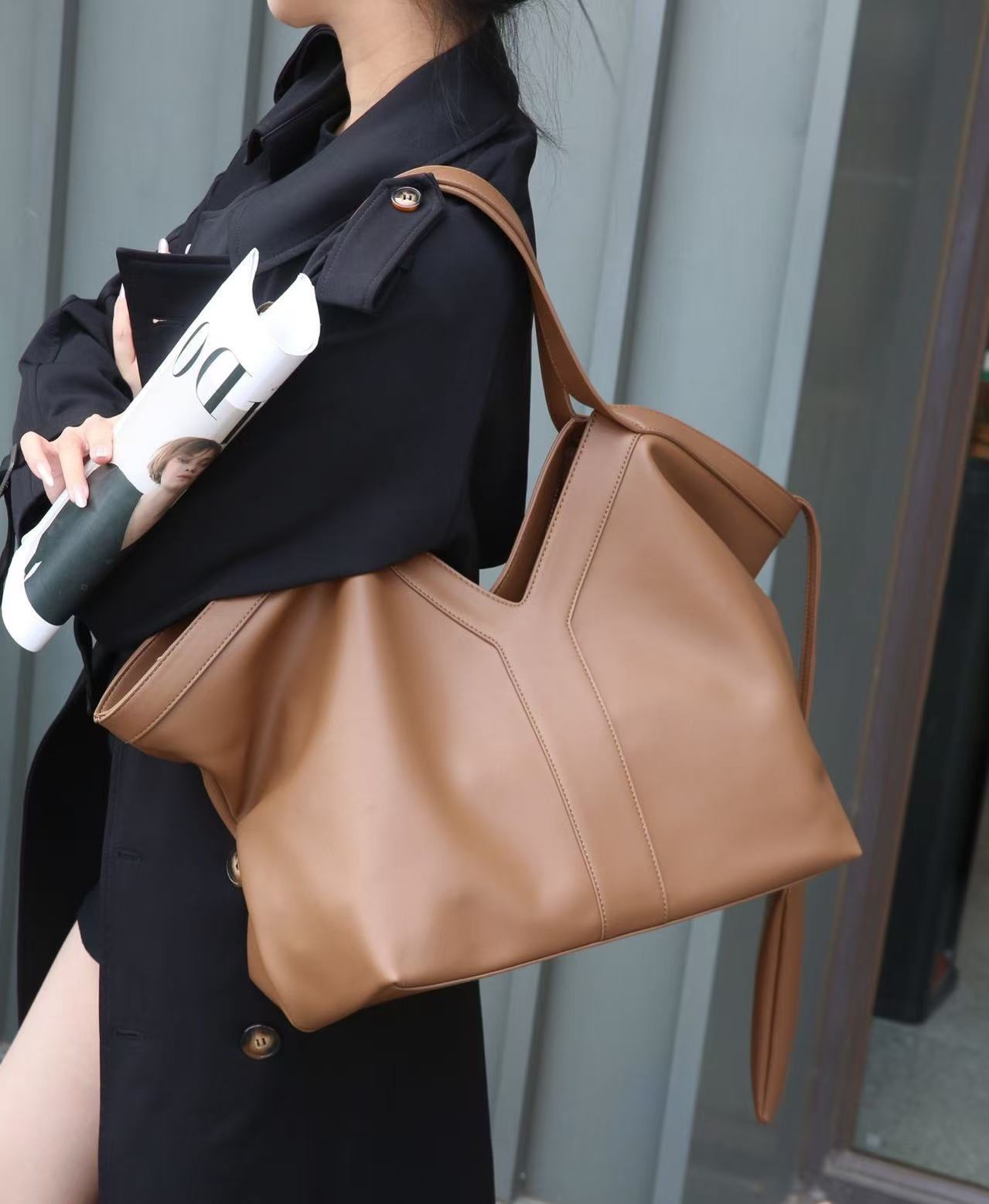 Stylish Graceful Leather Big Large Capacity Handbags