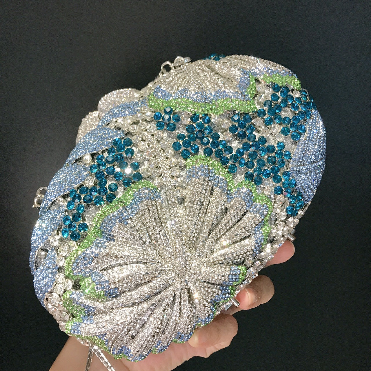 Women's Strictly Selected Hollow Flower Dinner Hand-held Evening Bags