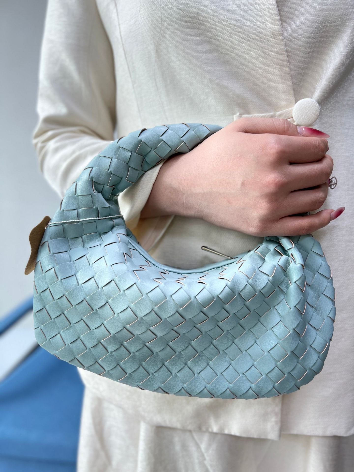 Classic Trendy Cool Hand-woven Horn Portable Handbags