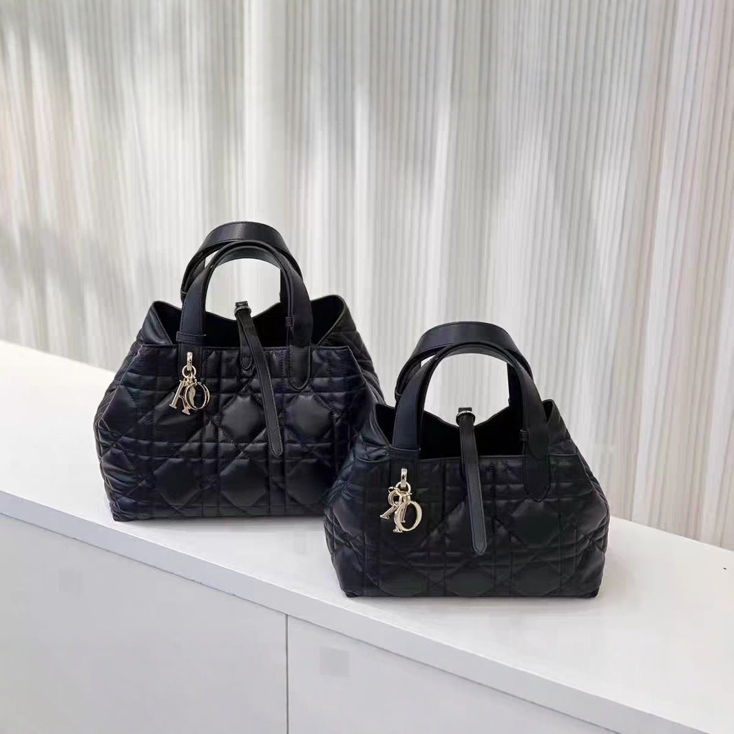 Classy Women's Genuine Leather Large Capacity Handbags