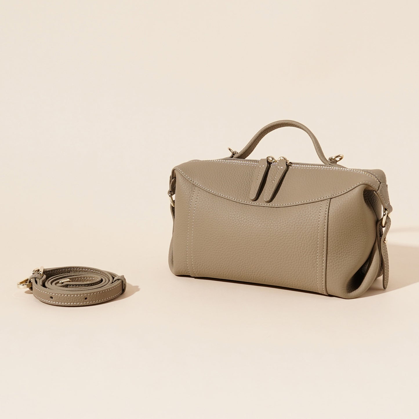 First Layer Cowhide Boston Simple Textured Bags