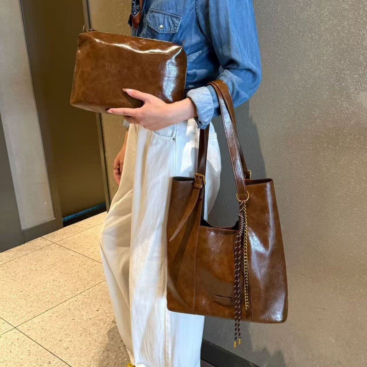 Popular Creative Casual Women's Capacity Fashion Tote Bags