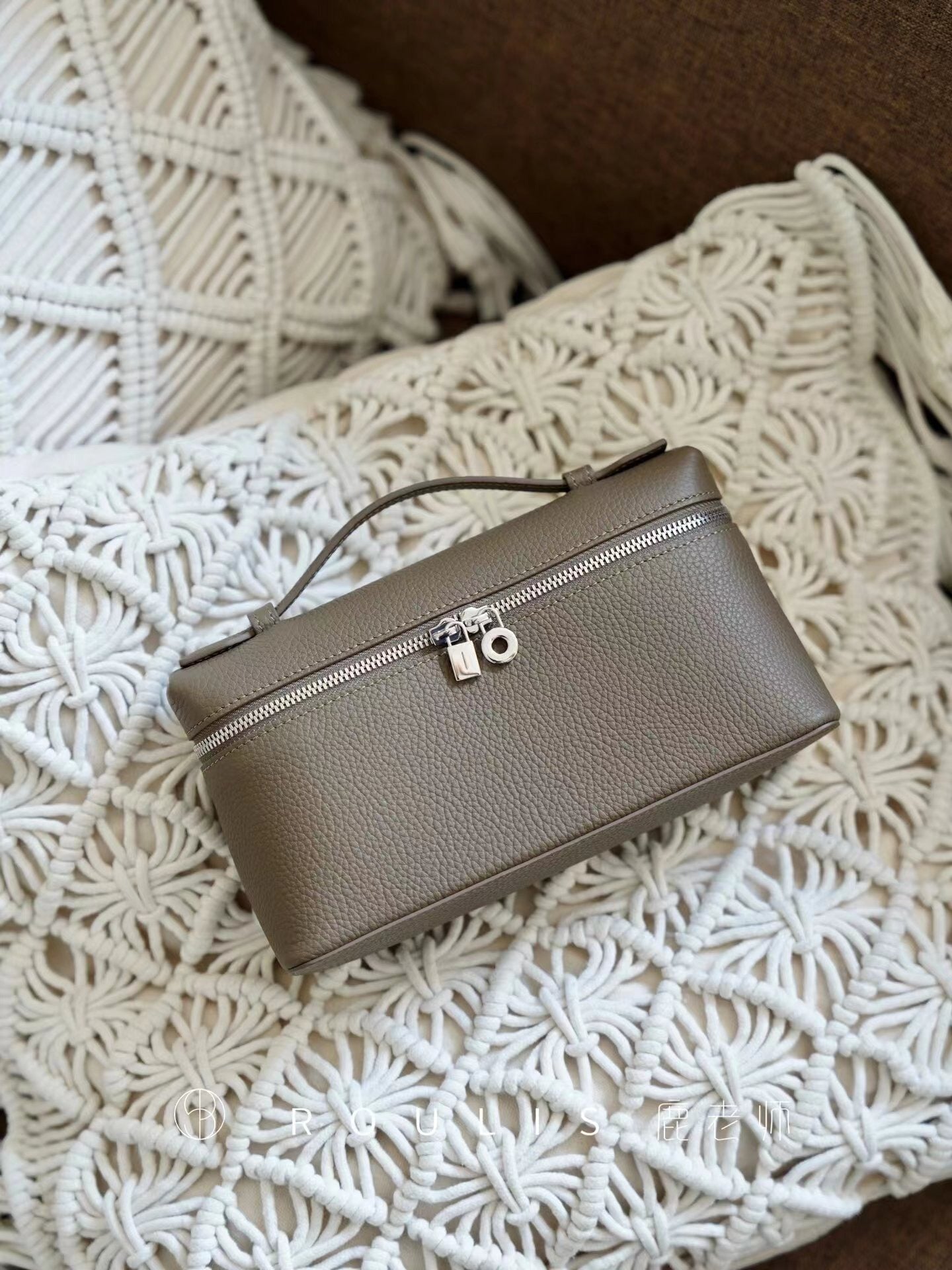 Women's Strictly Selected Lunch Box Genuine Leather Crossbody Bags