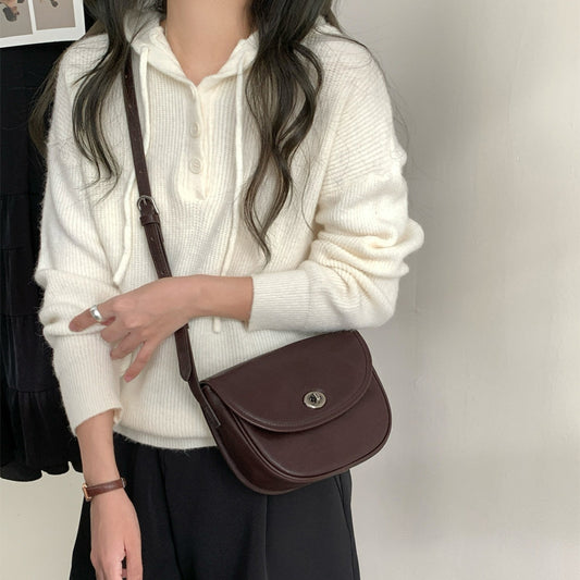 Women's Textured Vegetable Tanning Leather Saddle Fashion Crossbody Bags