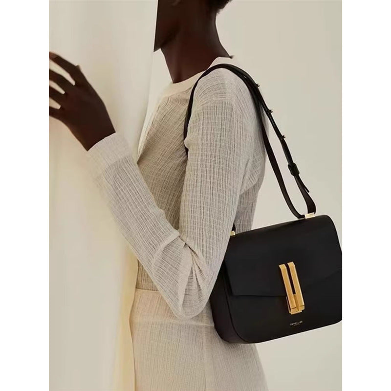 Women's Design Genuine Leather Flip Retro Simple Crossbody Bags