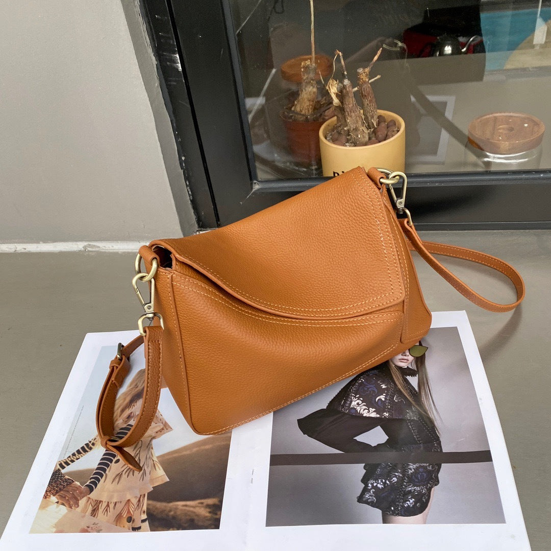 Women's Layer Cowhide Minority Simple Practical Envelope Crossbody Bags