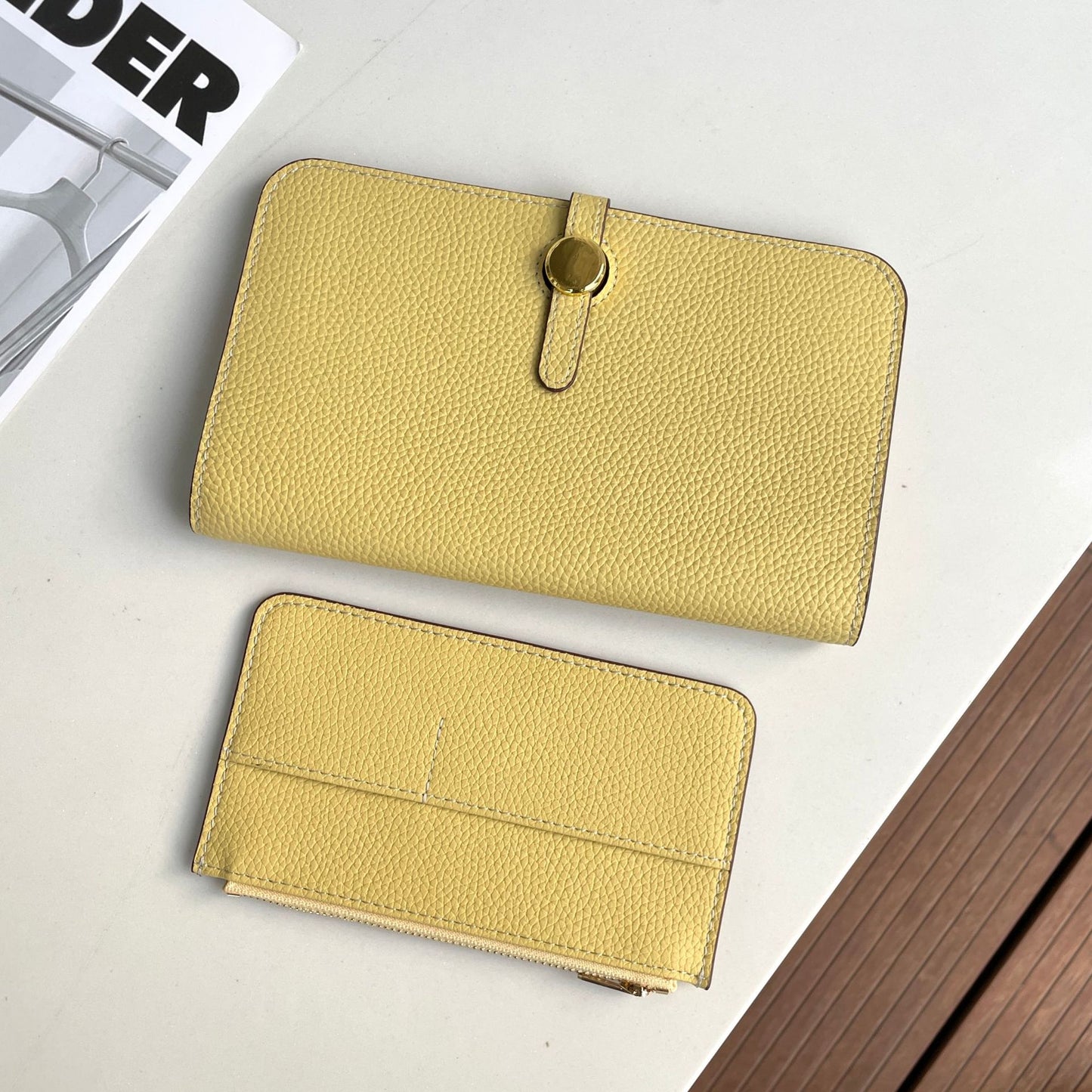Women's Layer Cowhide Long Passport Folding Large Ladies Wallets