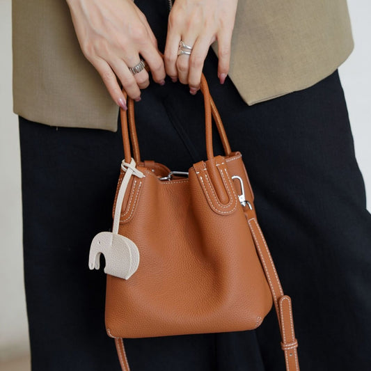 Women's Cowhide Simple Fashion Classic Vegetable Basket Shoulder Bags