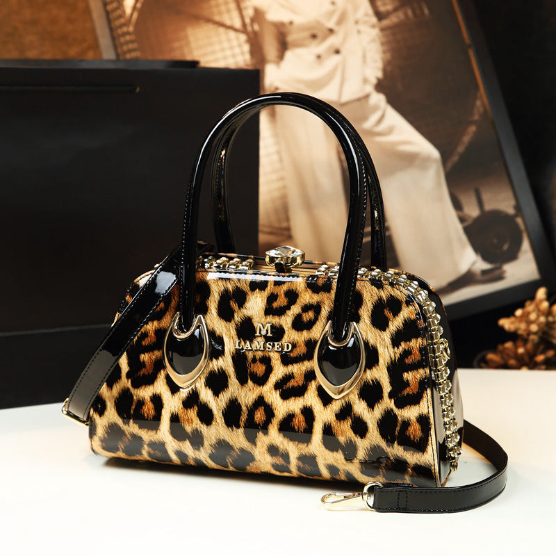 Women's Patent Leather Shiny Fashion Mom Personality Shoulder Bags