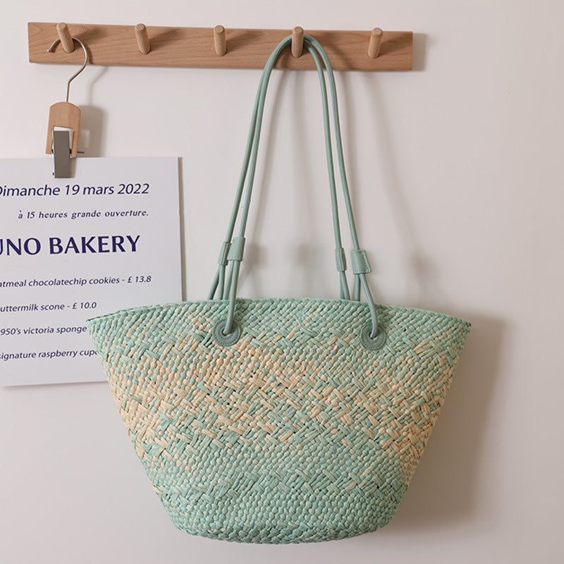 Women's Large Capacity Straw Gradient Woven Vacation Shoulder Bags