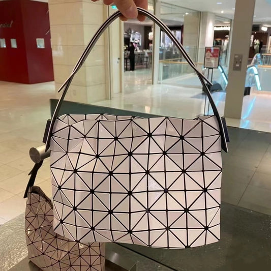 Women's Original Single Geometric Rhombus Baguette Portable Shoulder Bags
