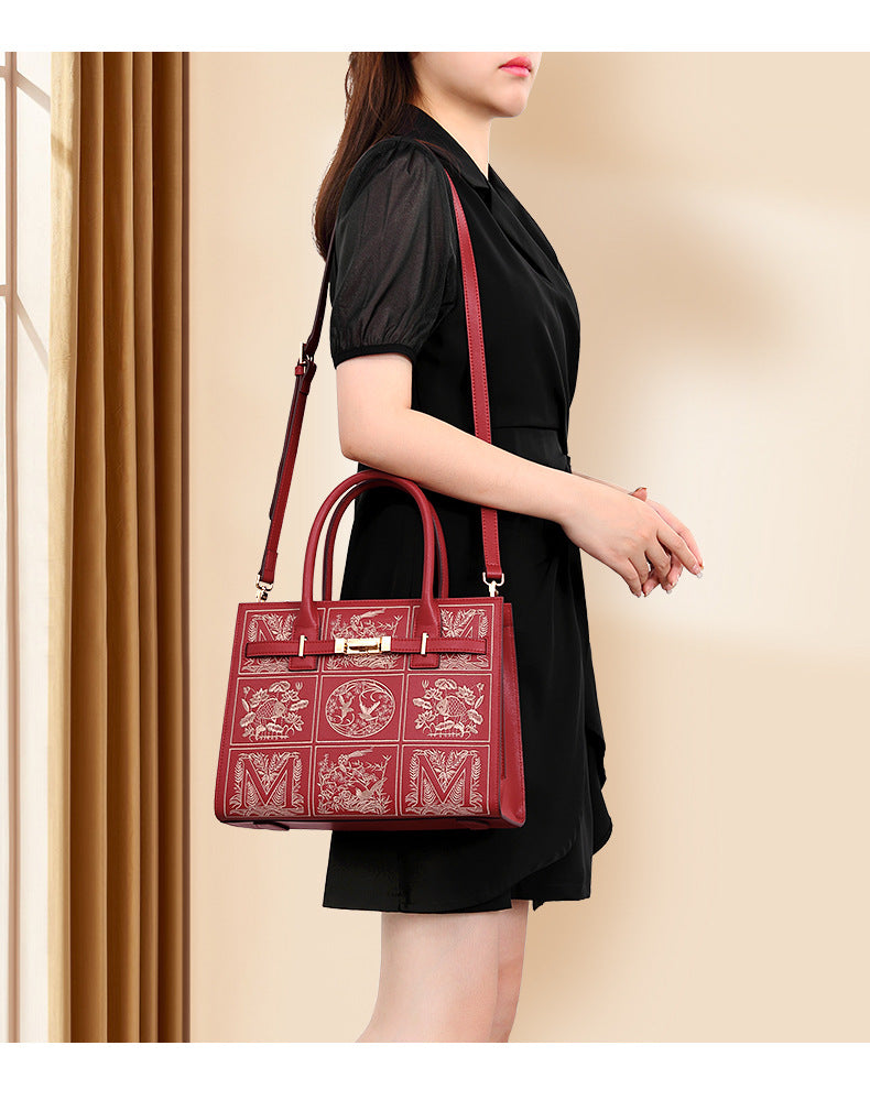 Women's High-grade Embroidery Wedding Mom Large Capacity Commuter Shoulder Bags