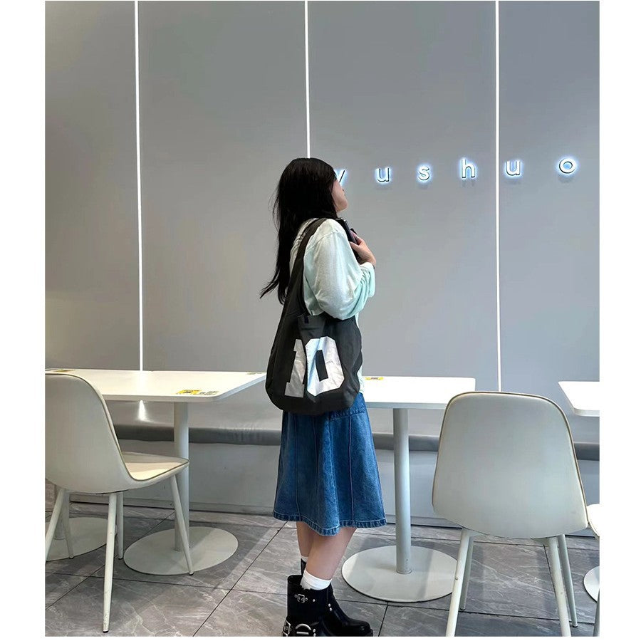 Women's Autumn Retro Alphabet Printed Lace Up Shoulder Bags