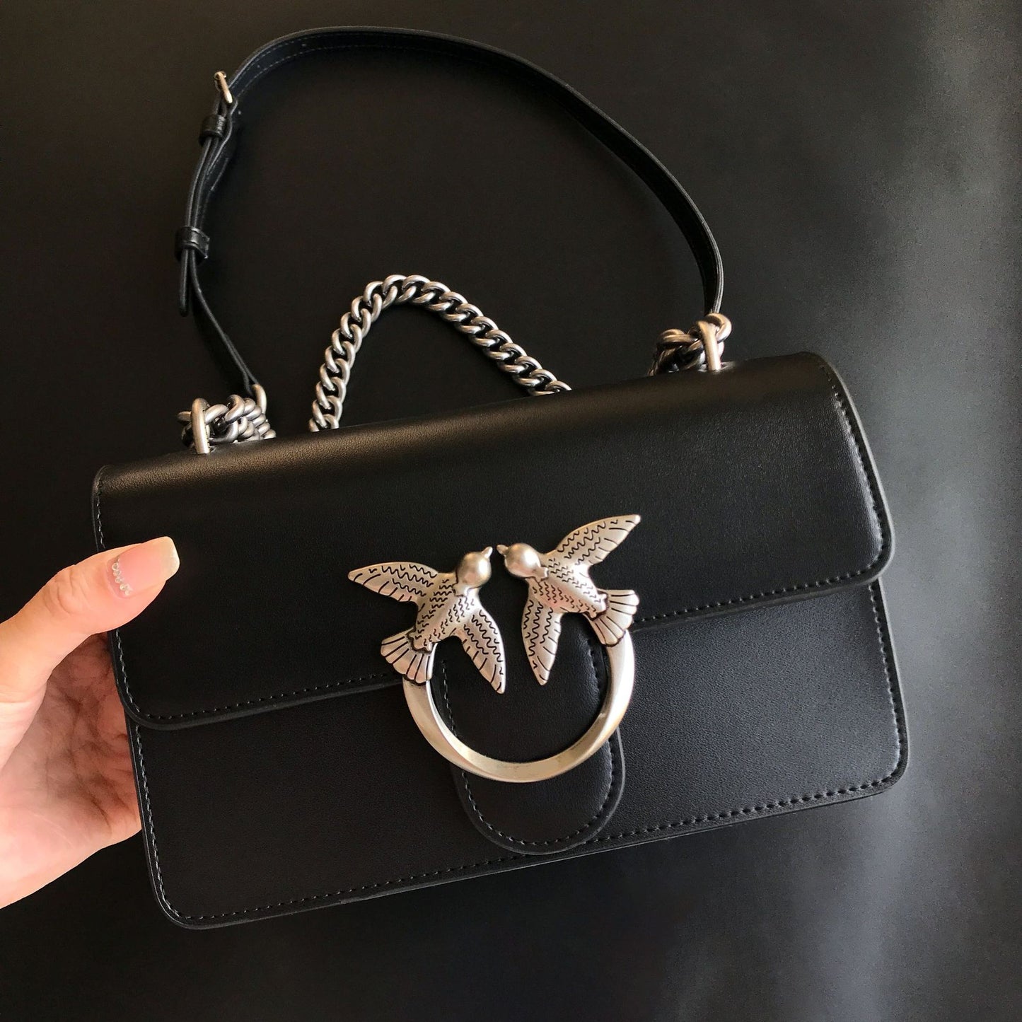 Genuine Leather Swallow Wine God Chain Shoulder Bags