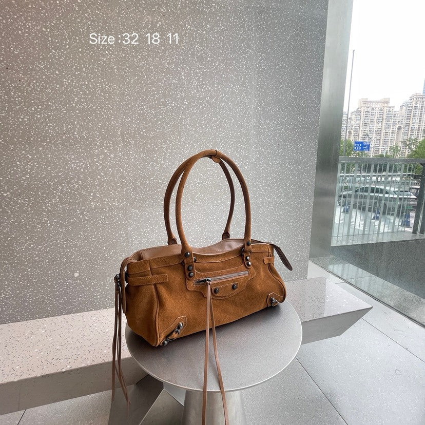 Women's Contrast Color Retro Cowhide Frosted Large Capacity Suede Shoulder Bags