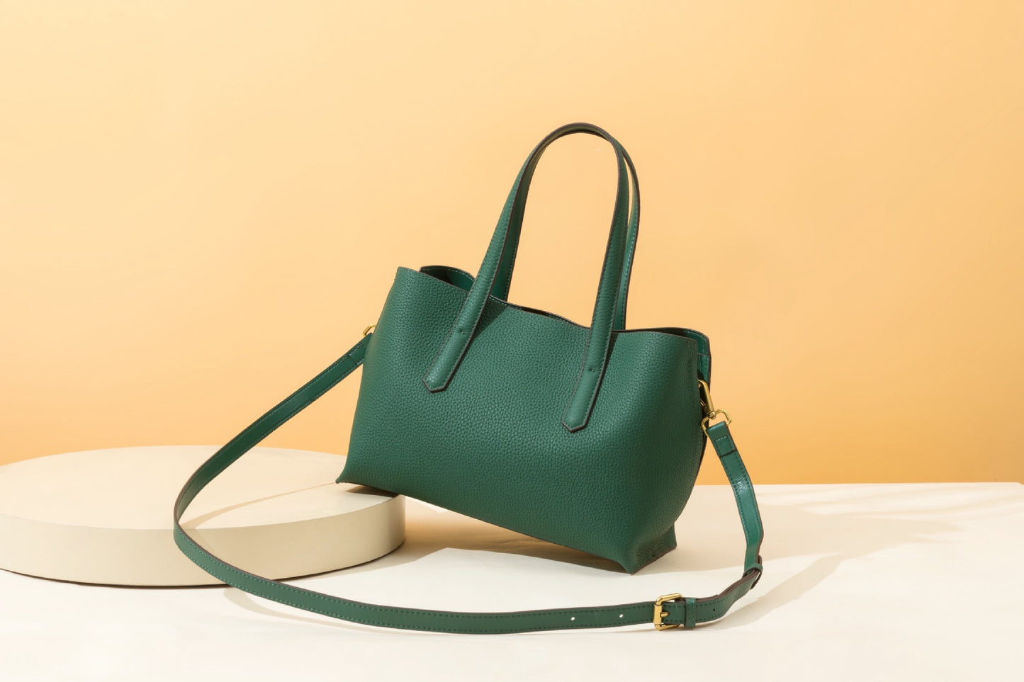 Women's Genuine Leather Vintage Fashion Female First Handbags