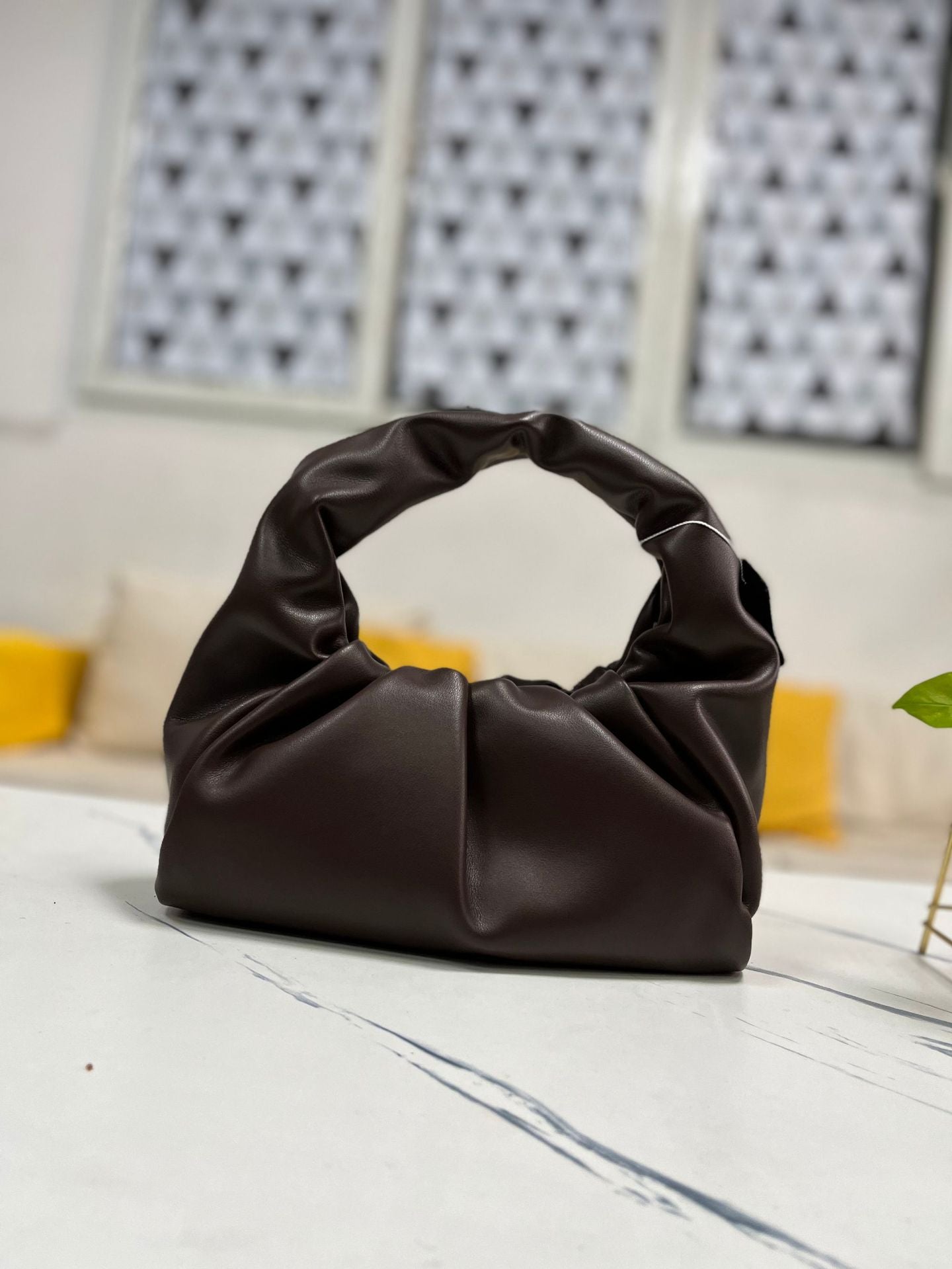 Women's Croissant Cloud Dumpling Portable Genuine Leather Shoulder Bags