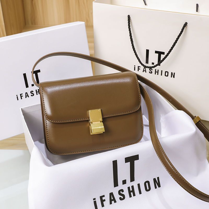 New Women's Genuine Leather Tofu Fashionable Shoulder Bags