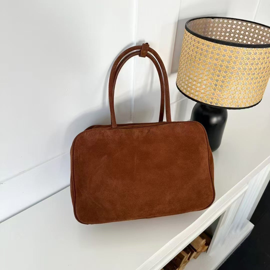 Unique Design Large Capacity Retro Elegant Bags